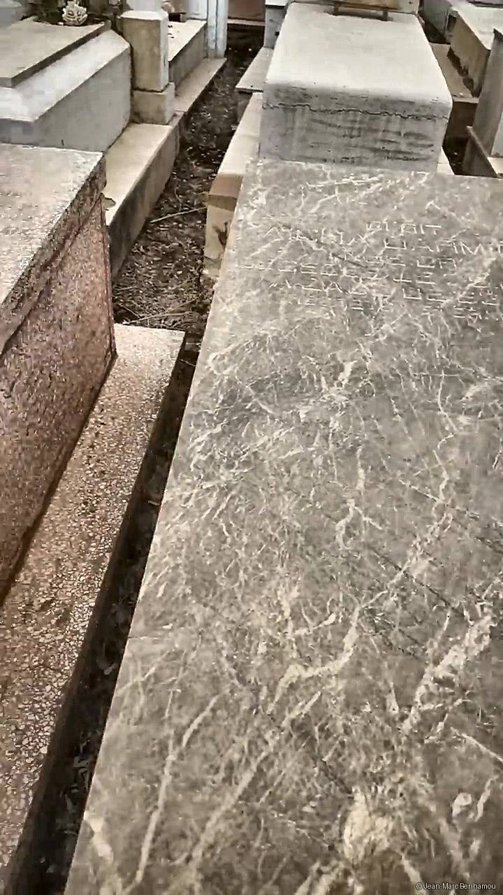 Tombe sans nom