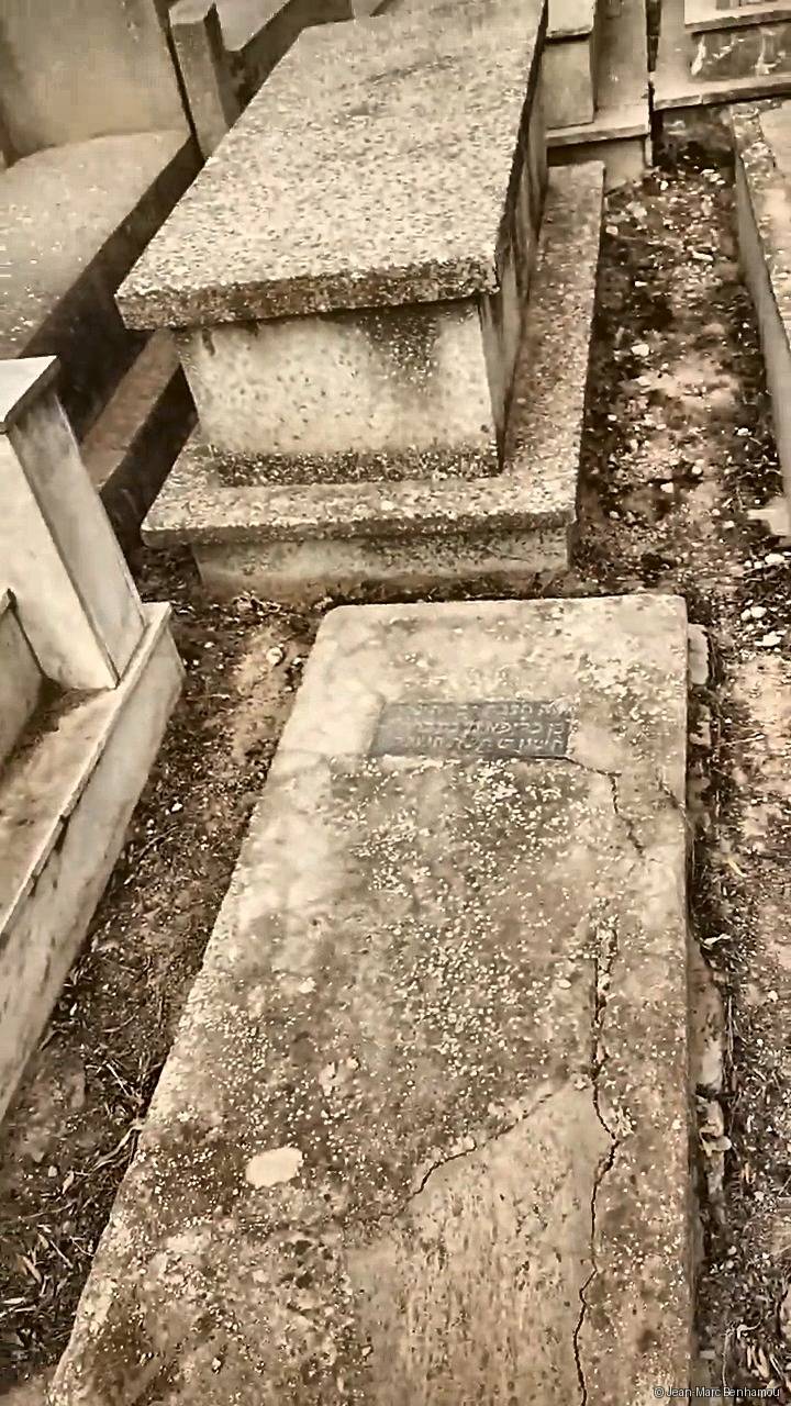 Tombe sans nom