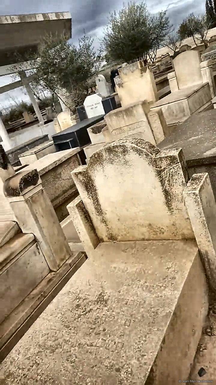 Tombe sans nom
