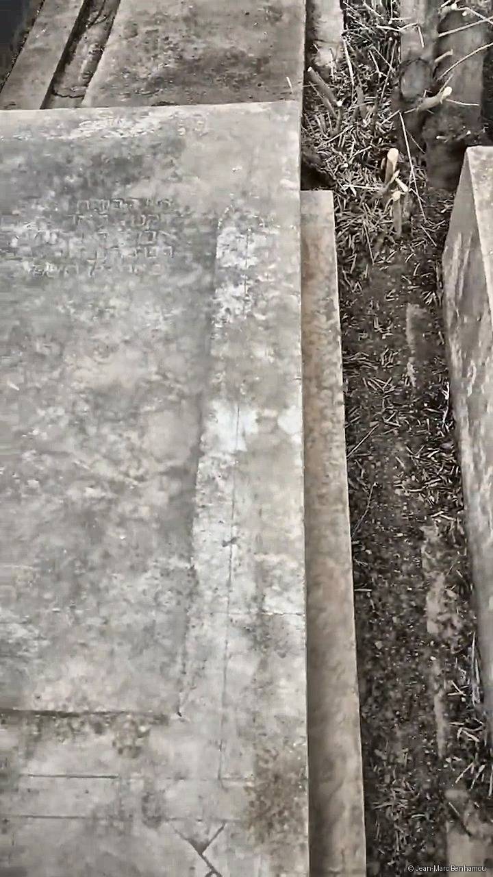 Tombe sans nom
