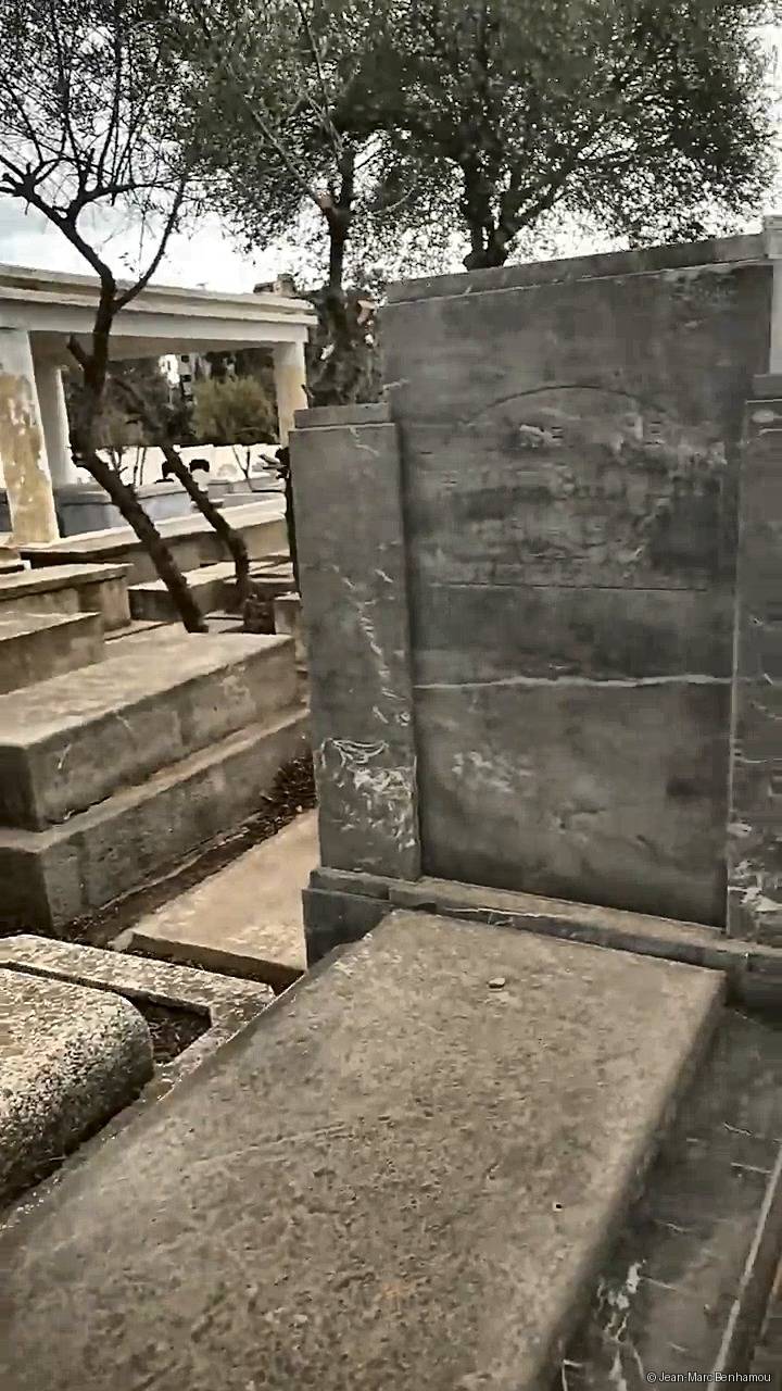 Tombe sans nom