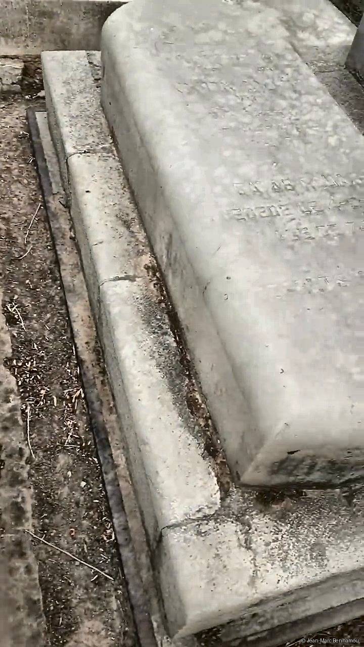 Tombe sans nom