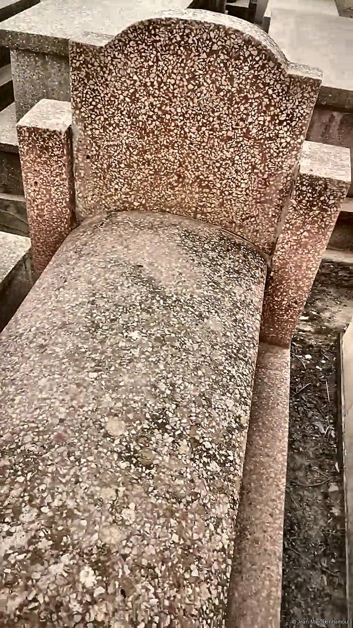 Tombe sans nom