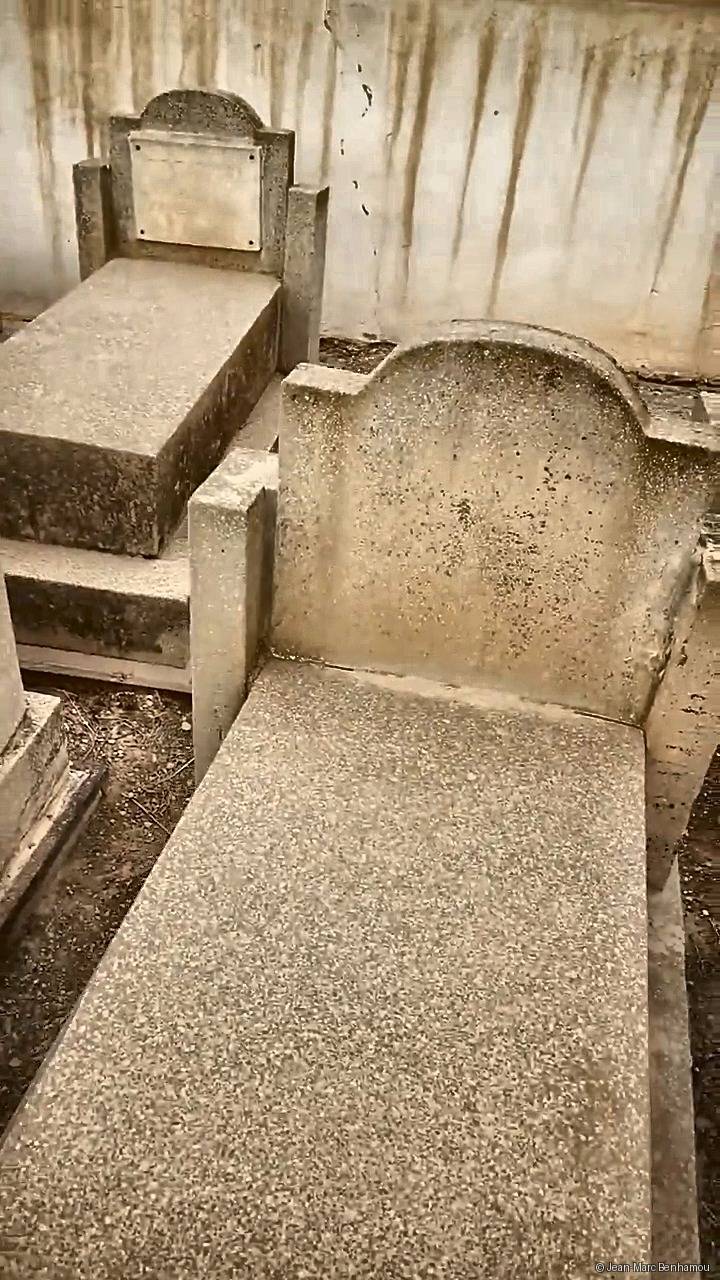 Tombe sans nom