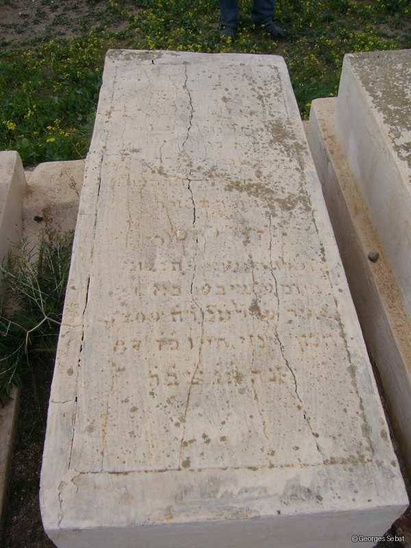Tombe sans nom