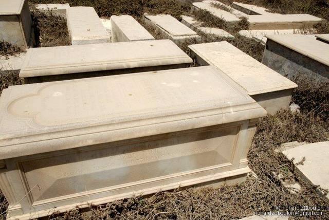maroc essaouira cimetiere juif 1 tombe mazal tapiero ZEB7730 (13)