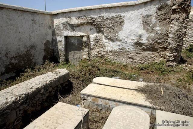 maroc essaouira cimetiere juif 1 tombes porte muree ZEB7730 (16)